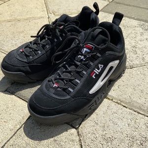 Fila Disruptor